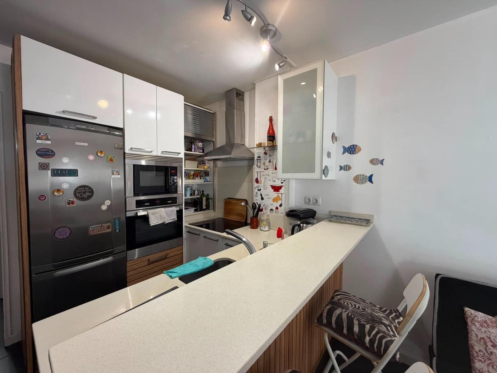 2 sypialnia Apartament do wynajęcia w Telde z basenem - 1 150 € (Ref: 9938388)