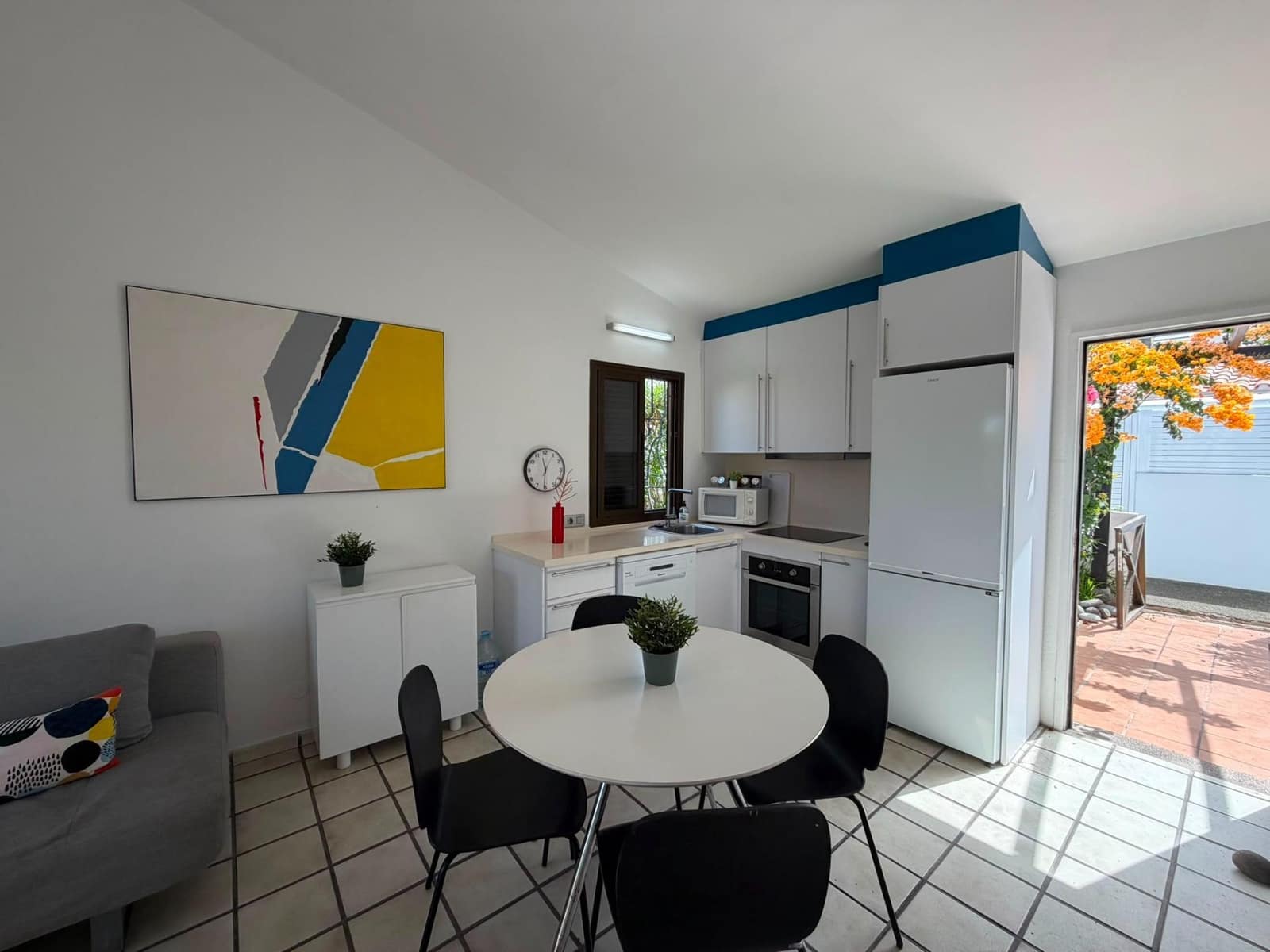 2 bedroom Bungalow for rent in Playa del Ingles with pool garage - € 1,500 (Ref: 9958135)
