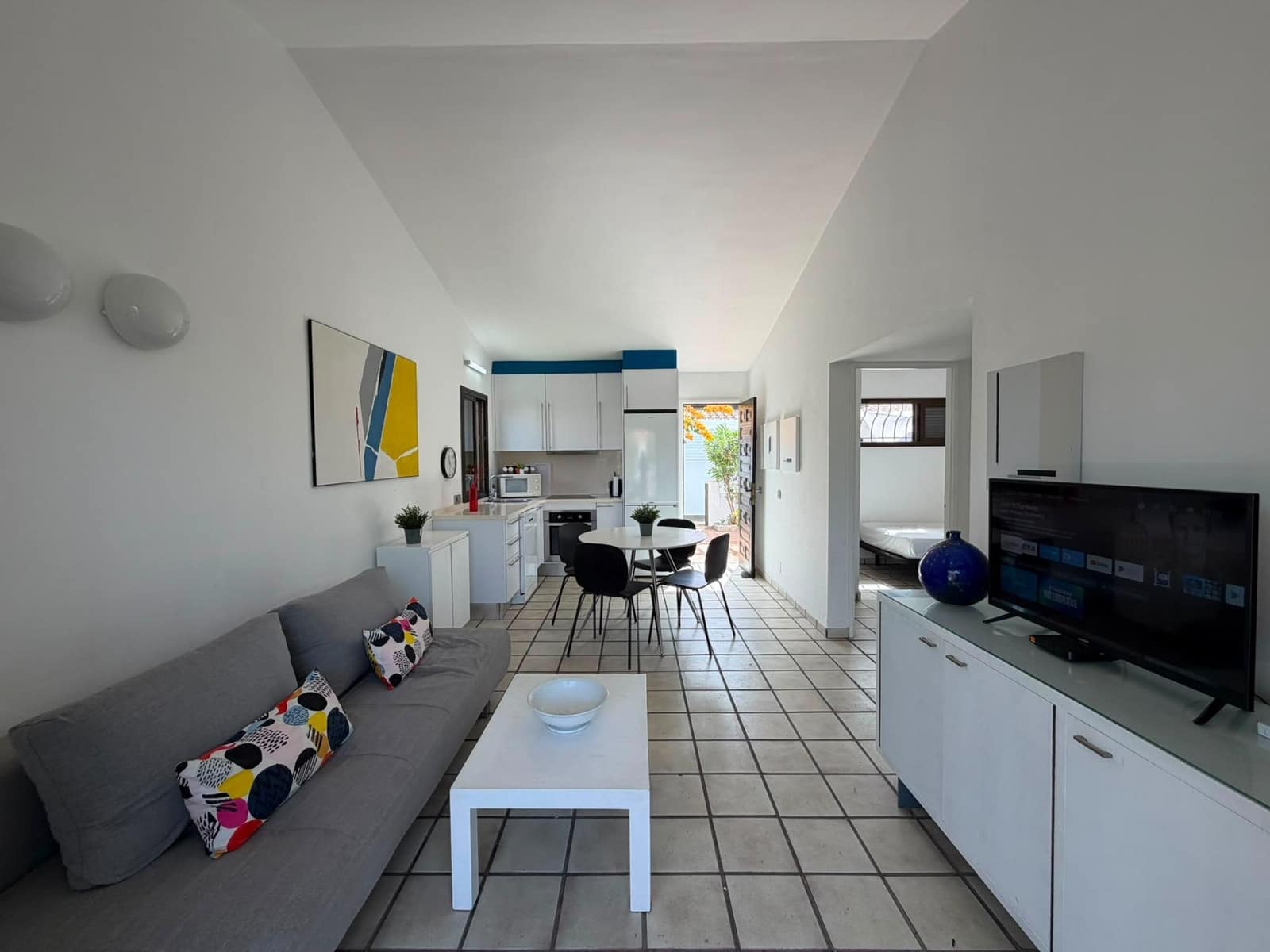 2 bedroom Bungalow for rent in Playa del Ingles with pool garage - € 1,500 (Ref: 9958135)