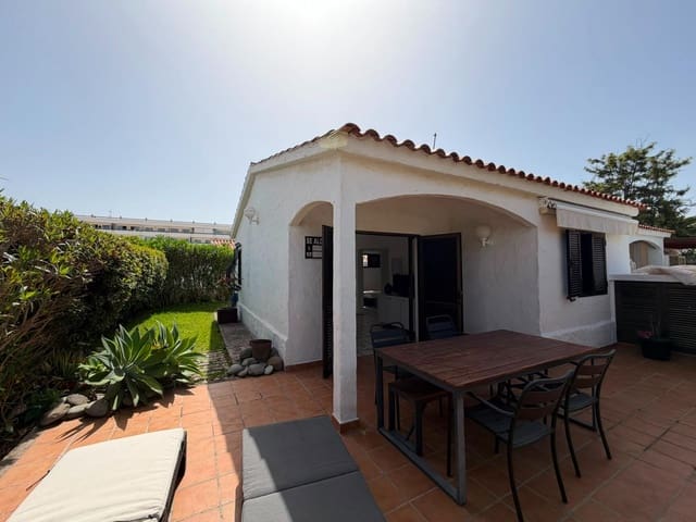 2 slaapkamer Bungalow te huur in Playa del Inglés, San Bartolomé de Tirajana met zwembad garage - € 1.500 (Ref: 9958135)