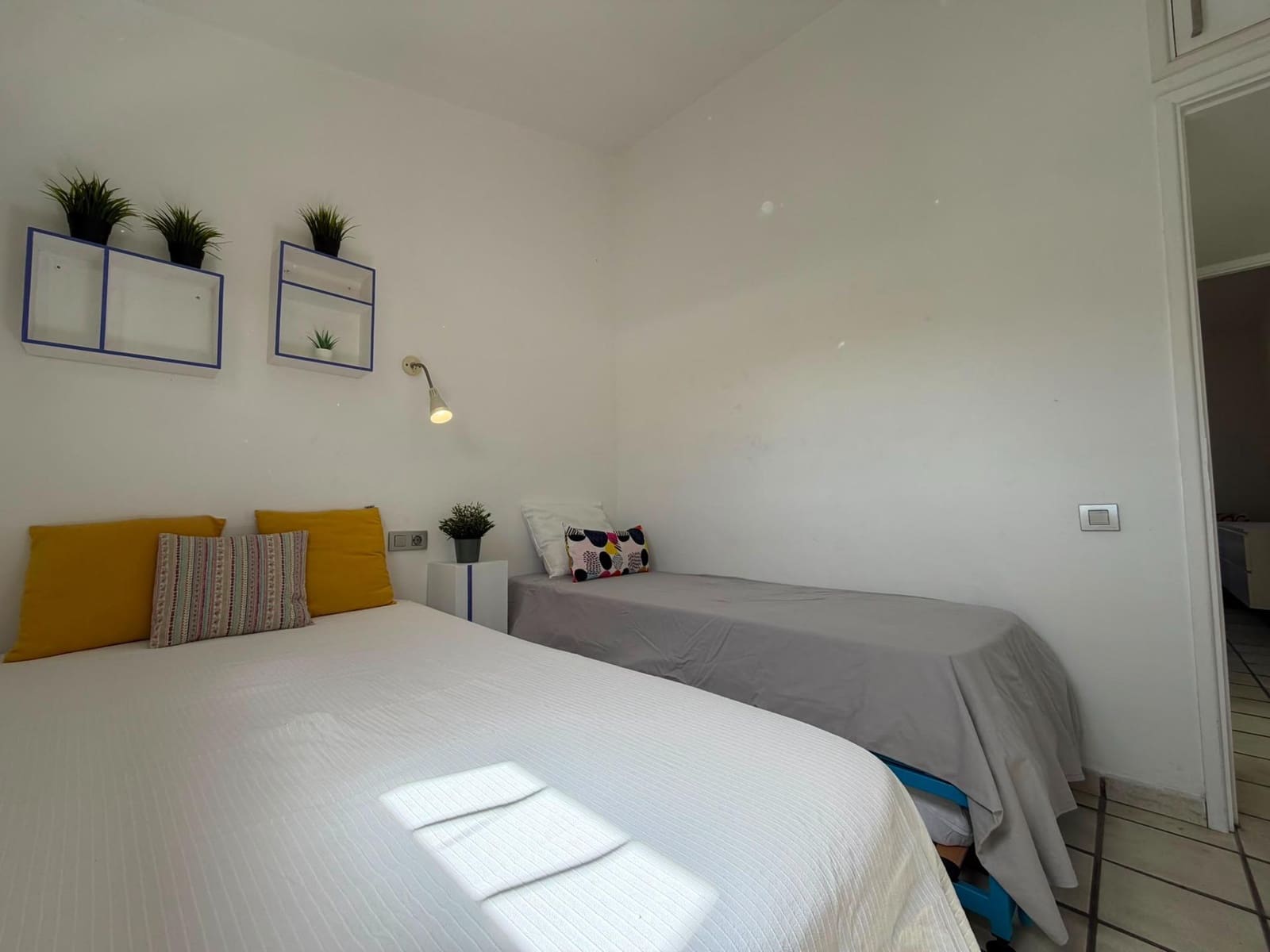 2 bedroom Bungalow for rent in Playa del Ingles with pool garage - € 1,500 (Ref: 9958135)