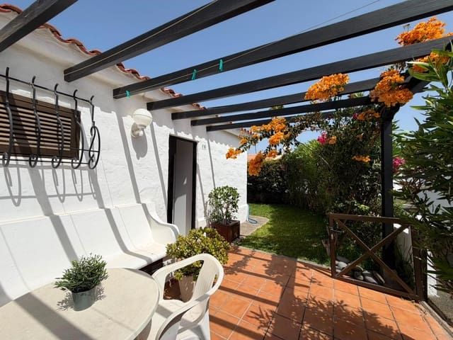 2 slaapkamer Bungalow te huur in Playa del Inglés, San Bartolomé de Tirajana met zwembad garage - € 1.500 (Ref: 9958135)