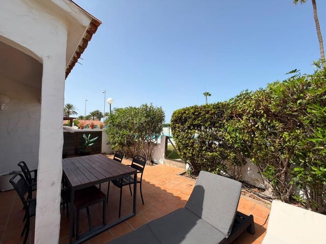 2 slaapkamer Bungalow te huur in Playa del Inglés, San Bartolomé de Tirajana met zwembad garage - € 1.500 (Ref: 9958135)