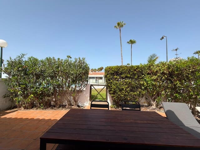 2 slaapkamer Bungalow te huur in Playa del Inglés, San Bartolomé de Tirajana met zwembad garage - € 1.500 (Ref: 9958135)