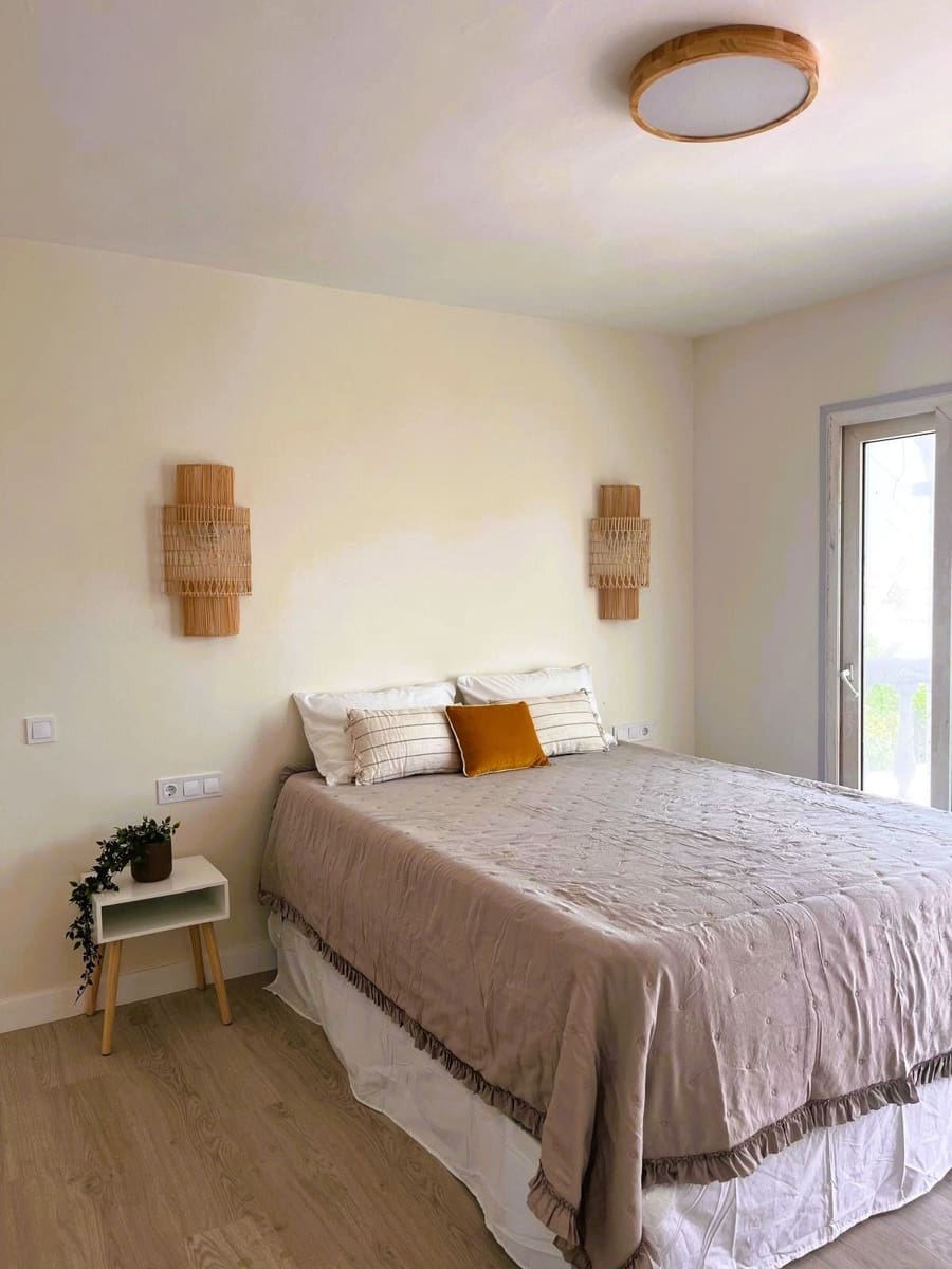 5 soverom Villa til salgs i Arroyo de la Miel med svømmebasseng garasje - € 950 000 (Ref: 10085478)