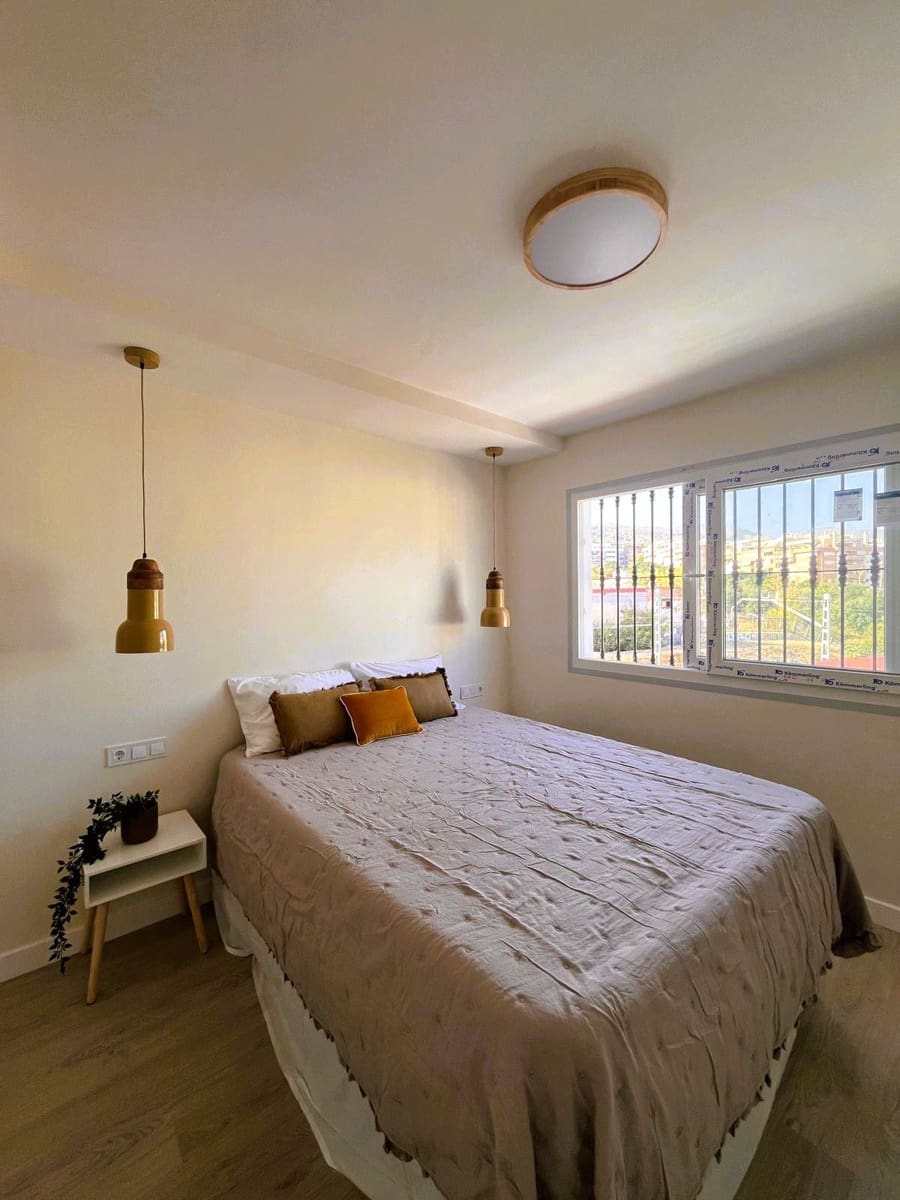 5 soverom Villa til salgs i Arroyo de la Miel med svømmebasseng garasje - € 950 000 (Ref: 10085478)