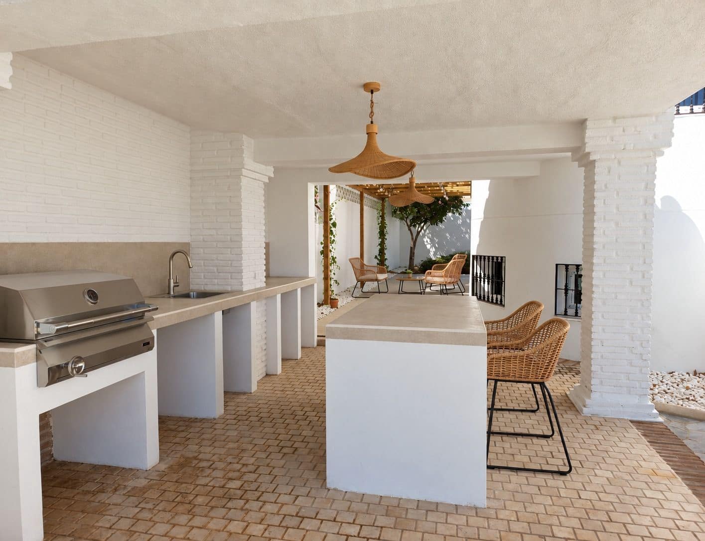 5 soverom Villa til salgs i Arroyo de la Miel med svømmebasseng garasje - € 950 000 (Ref: 10085478)