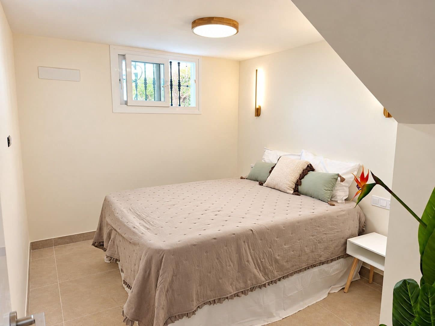 5 soverom Villa til salgs i Arroyo de la Miel med svømmebasseng garasje - € 950 000 (Ref: 10085478)