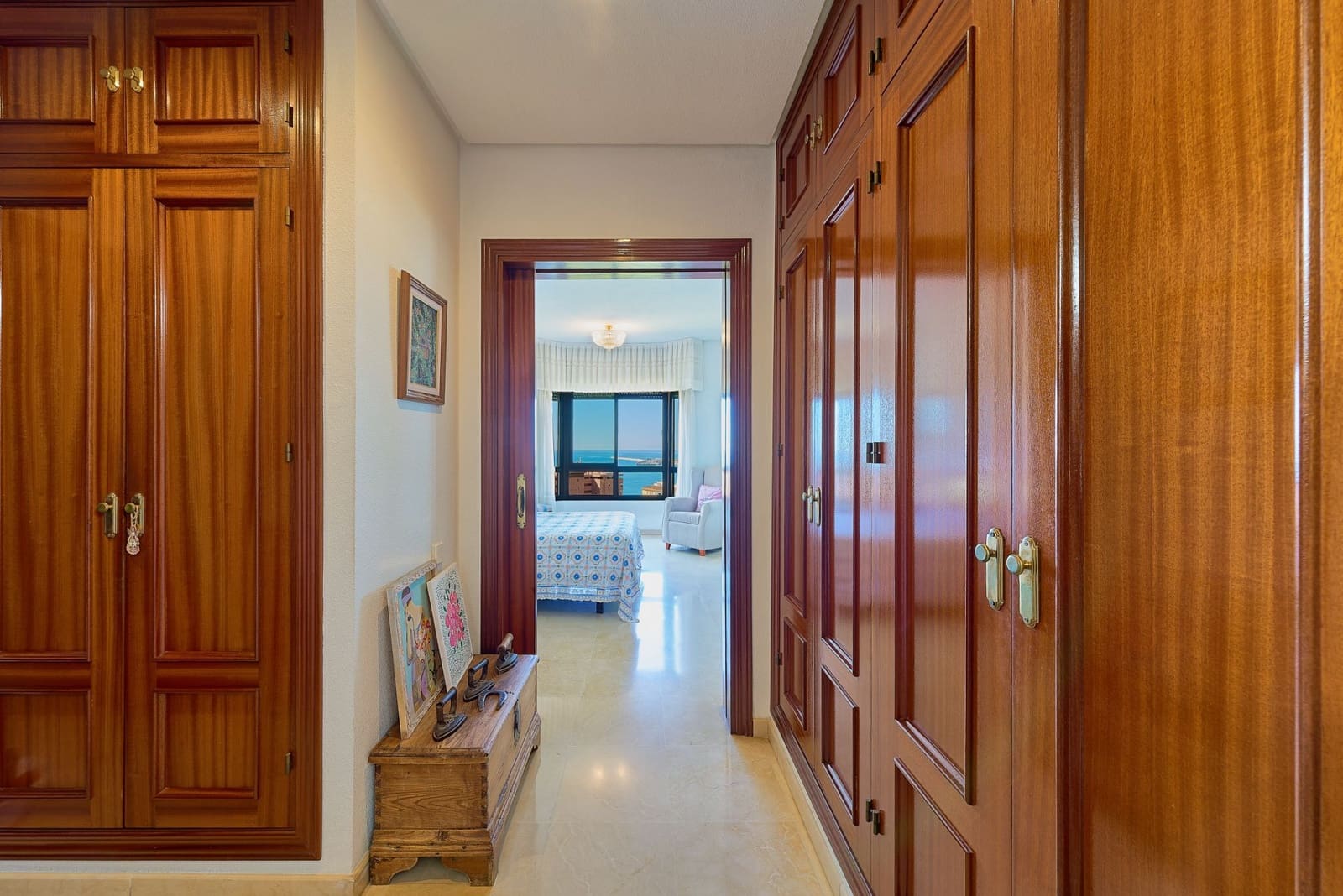5 soverom Leilighet til salgs i Malaga by med svømmebasseng garasje - € 1 650 000 (Ref: 10131168)