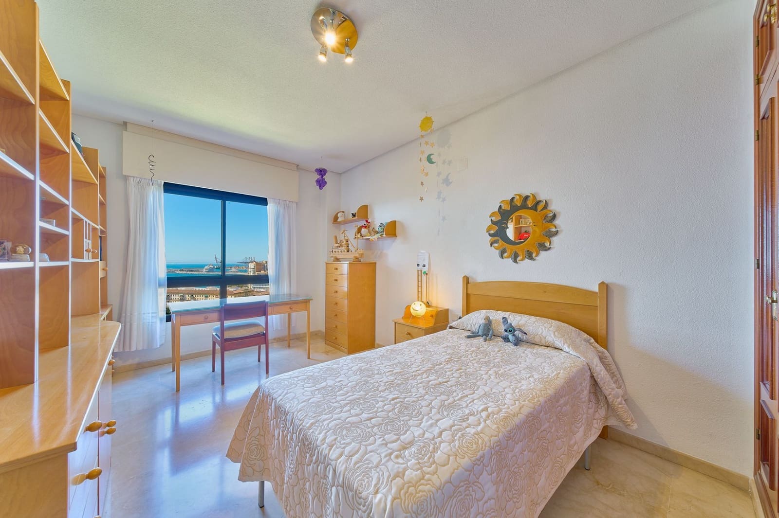 5 soverom Leilighet til salgs i Malaga by med svømmebasseng garasje - € 1 650 000 (Ref: 10131168)
