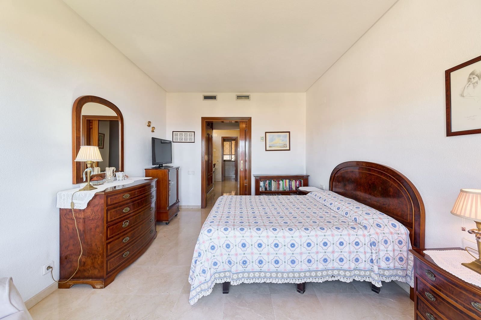 5 soverom Leilighet til salgs i Malaga by med svømmebasseng garasje - € 1 650 000 (Ref: 10131168)