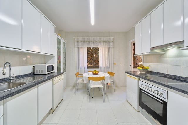 5 soverom Leilighet til salgs i Monte Sancha, Málaga by med svømmebasseng garasje - € 1 650 000 (Ref: 10131168)