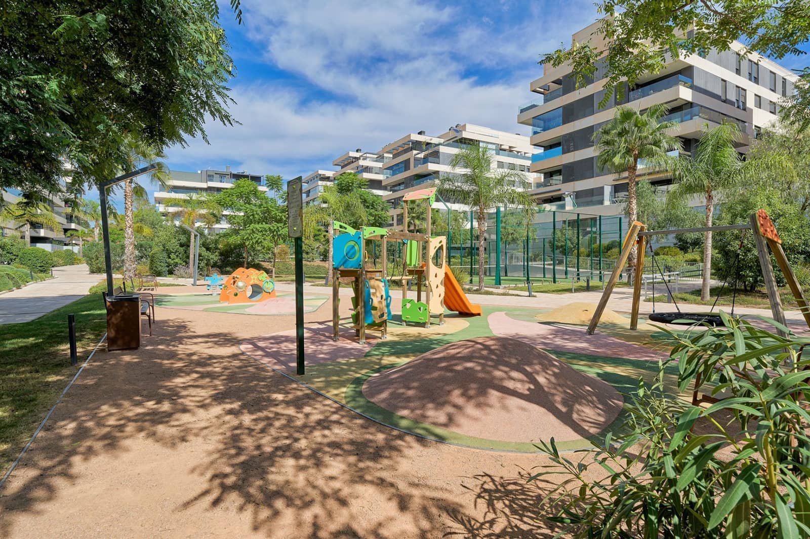 3 sovrum Lägenhet till salu i Malaga stad med pool garage - 625 000 € (Ref: 10154582)