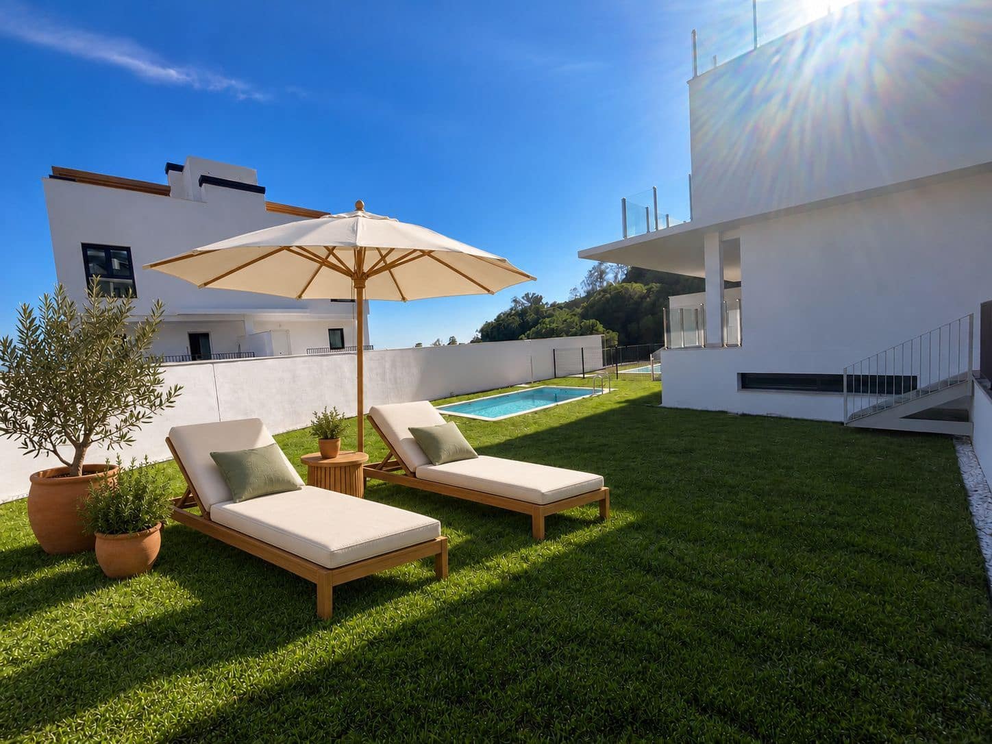 3 bedroom Semi-detached Villa for sale in Benalmadena Costa with pool garage - € 998,000 (Ref: 10157209)
