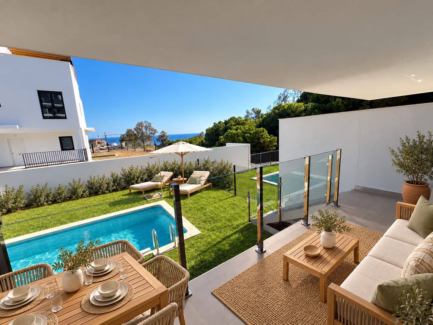 3 bedroom Semi-detached Villa for sale in Benalmadena Costa with pool garage - € 998,000 (Ref: 10157209)