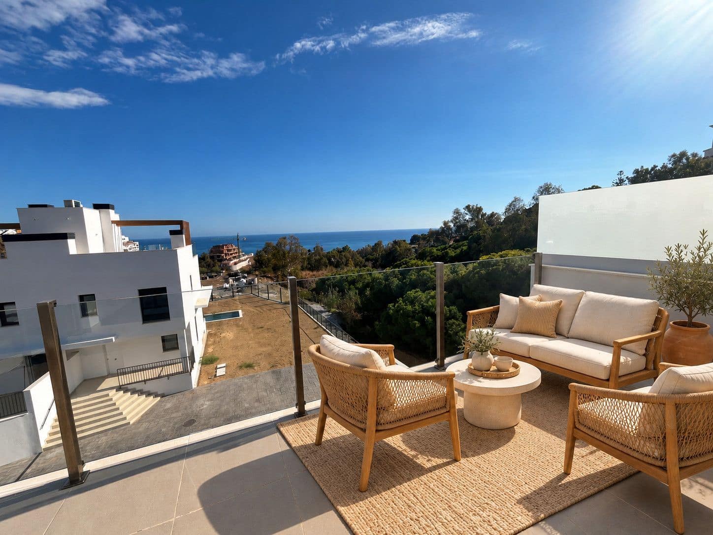 3 bedroom Semi-detached Villa for sale in Benalmadena Costa with pool garage - € 998,000 (Ref: 10157209)