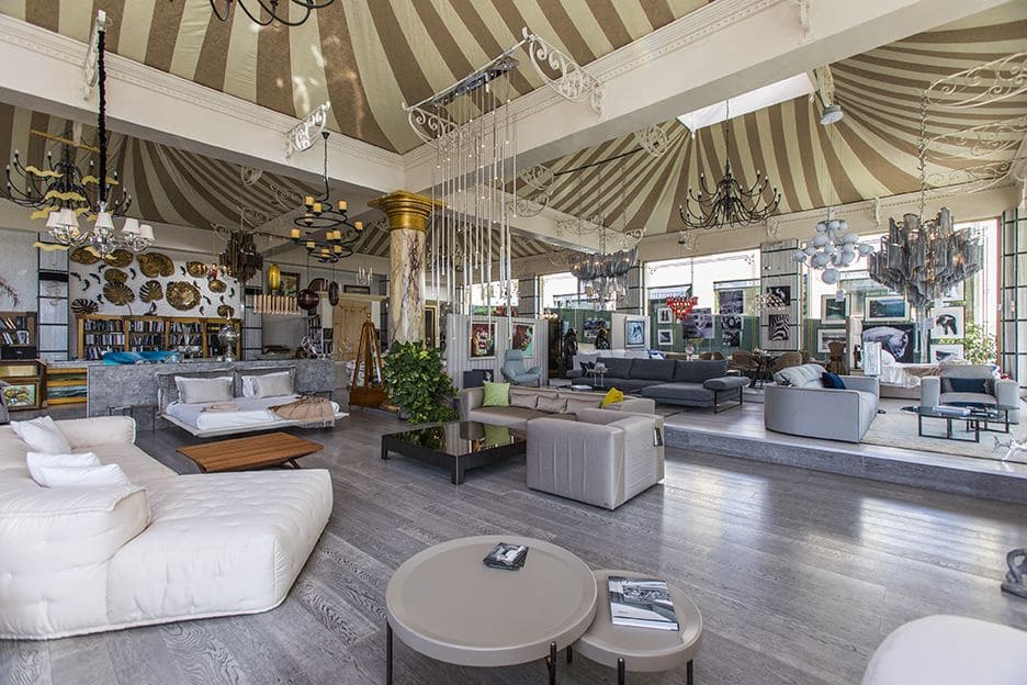 Erhverv til salg i Marbella - € 4.200.000 (Ref: 5669875)