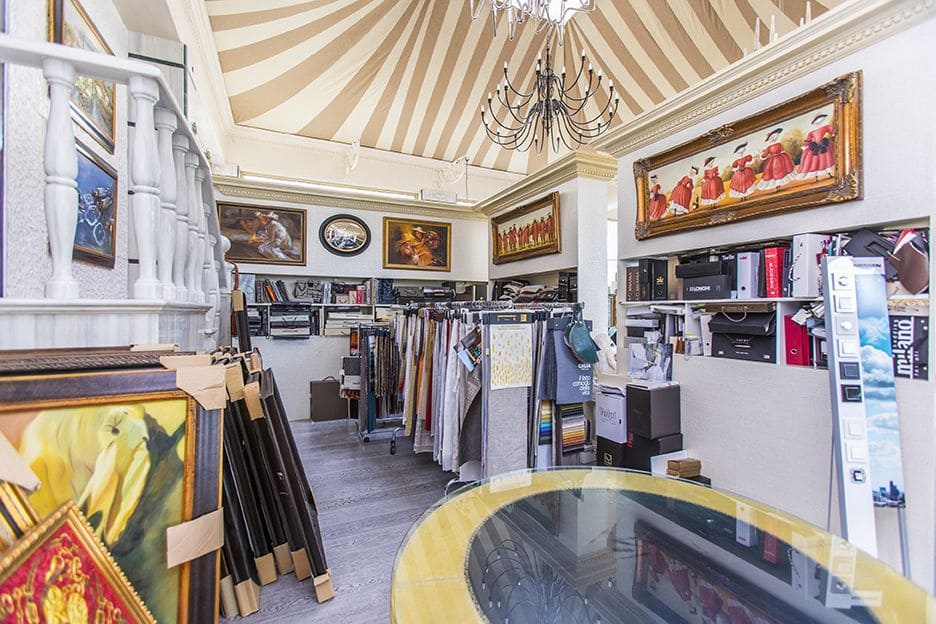 Erhverv til salg i Marbella - € 4.200.000 (Ref: 5669875)