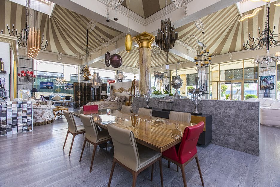 Erhverv til salg i Marbella - € 4.200.000 (Ref: 5669875)