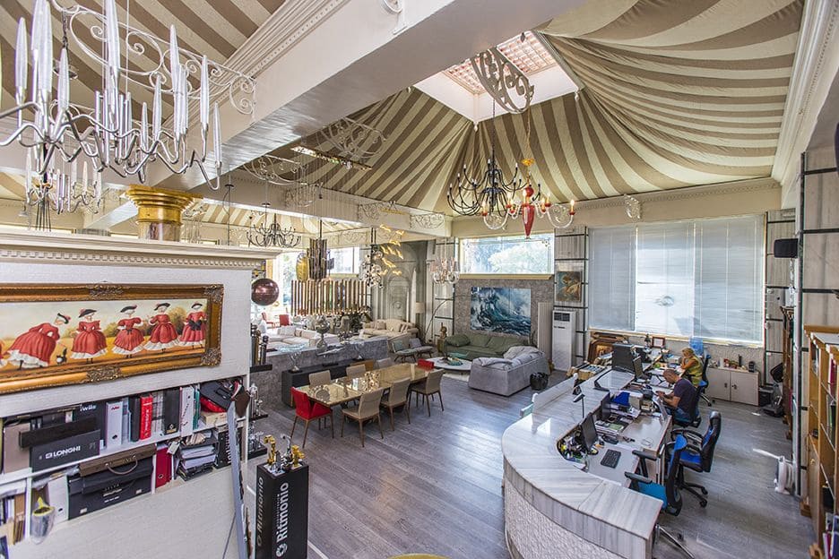 Erhverv til salg i Marbella - € 4.200.000 (Ref: 5669875)