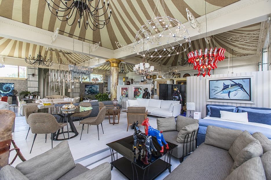 Erhverv til salg i Marbella - € 4.200.000 (Ref: 5669875)