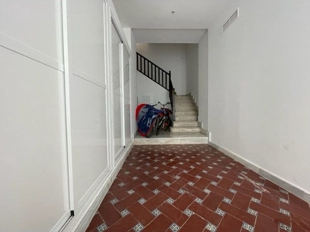 5 slaapkamer Flat te koop in Malaga stad - € 800.000 (Ref: 7141062)