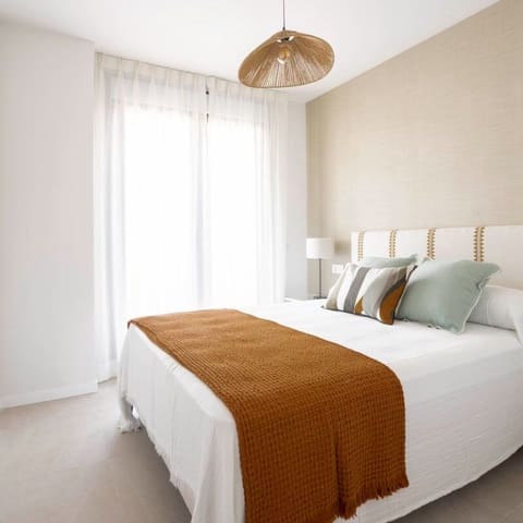 2 makuuhuone Asunto myytävänä paikassa Almerimar, El Ejido mukana uima-altaan 
autotalli - 244 000 € (Ref: 7180859)