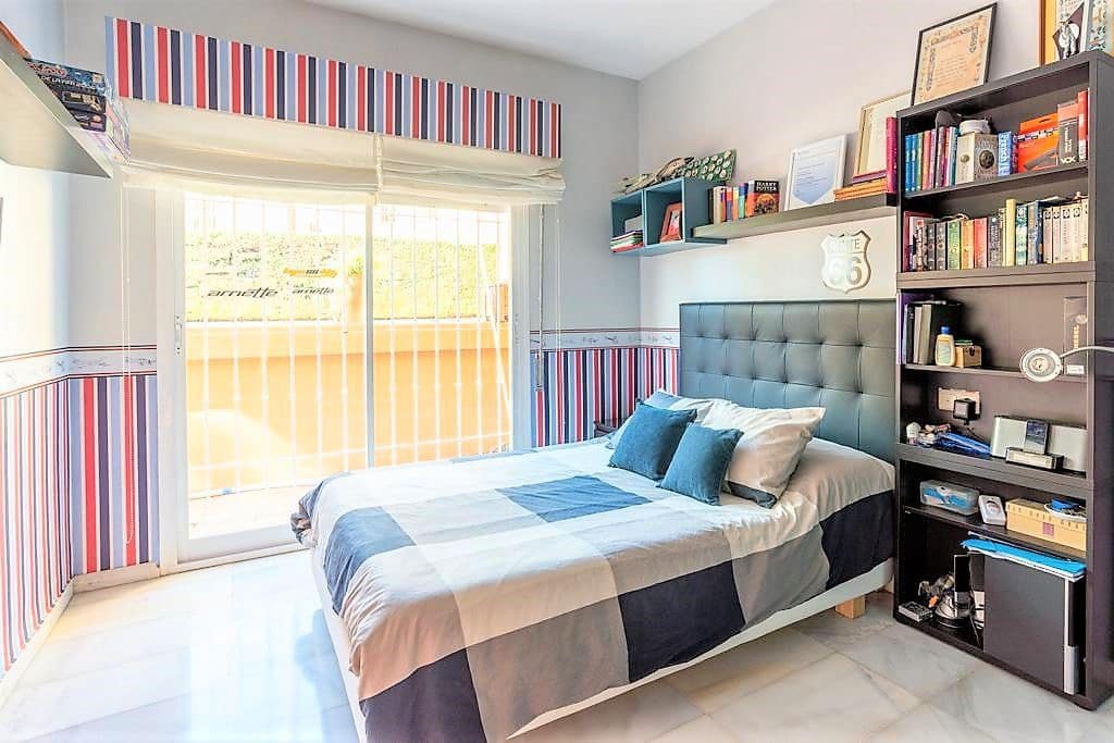 4 soverom Villa til salgs i Malaga by med svømmebasseng garasje - € 1 280 000 (Ref: 7344670)