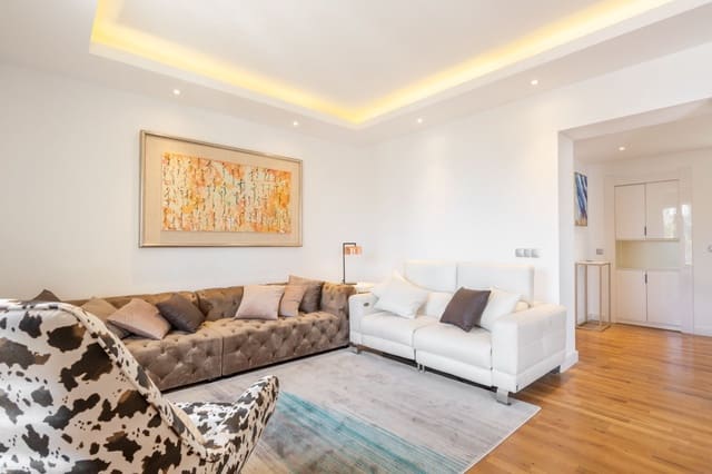 4 makuuhuone Asunto vuokrattavana paikassa Málaga kaupunki - 3 500 € (Ref: 7747936)