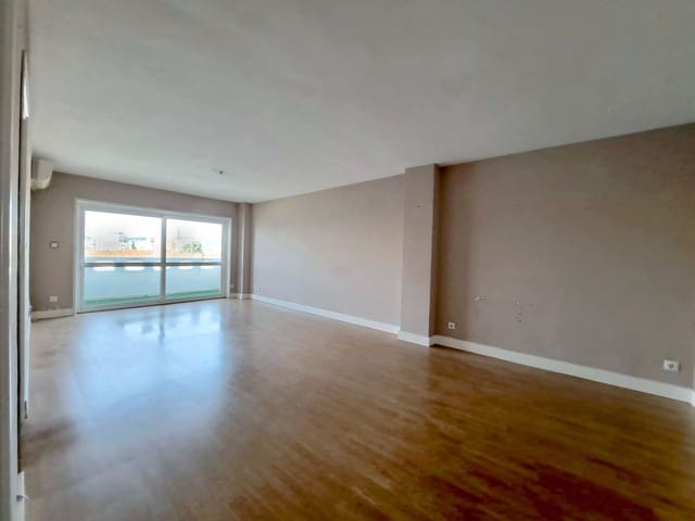 4 slaapkamer Flat te koop in La Malagueta, Málaga stad met garage - € 1.100.000 (Ref: 8763450)