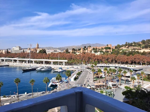 4 slaapkamer Flat te koop in La Malagueta, Málaga stad met garage - € 1.100.000 (Ref: 8763450)