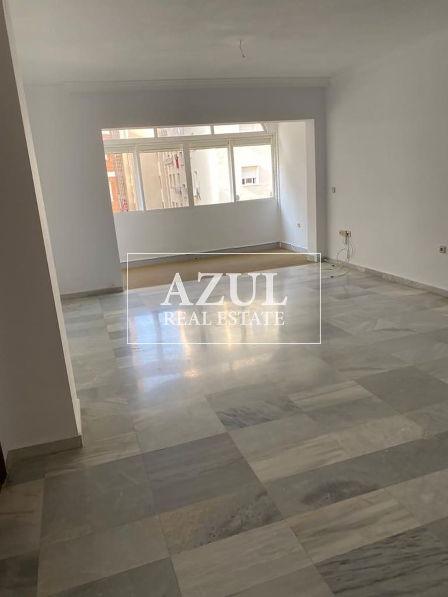 2 Zimmer Wohnung zu vermieten in Malaga Stadt - 1.800 € (Ref: 8783448)