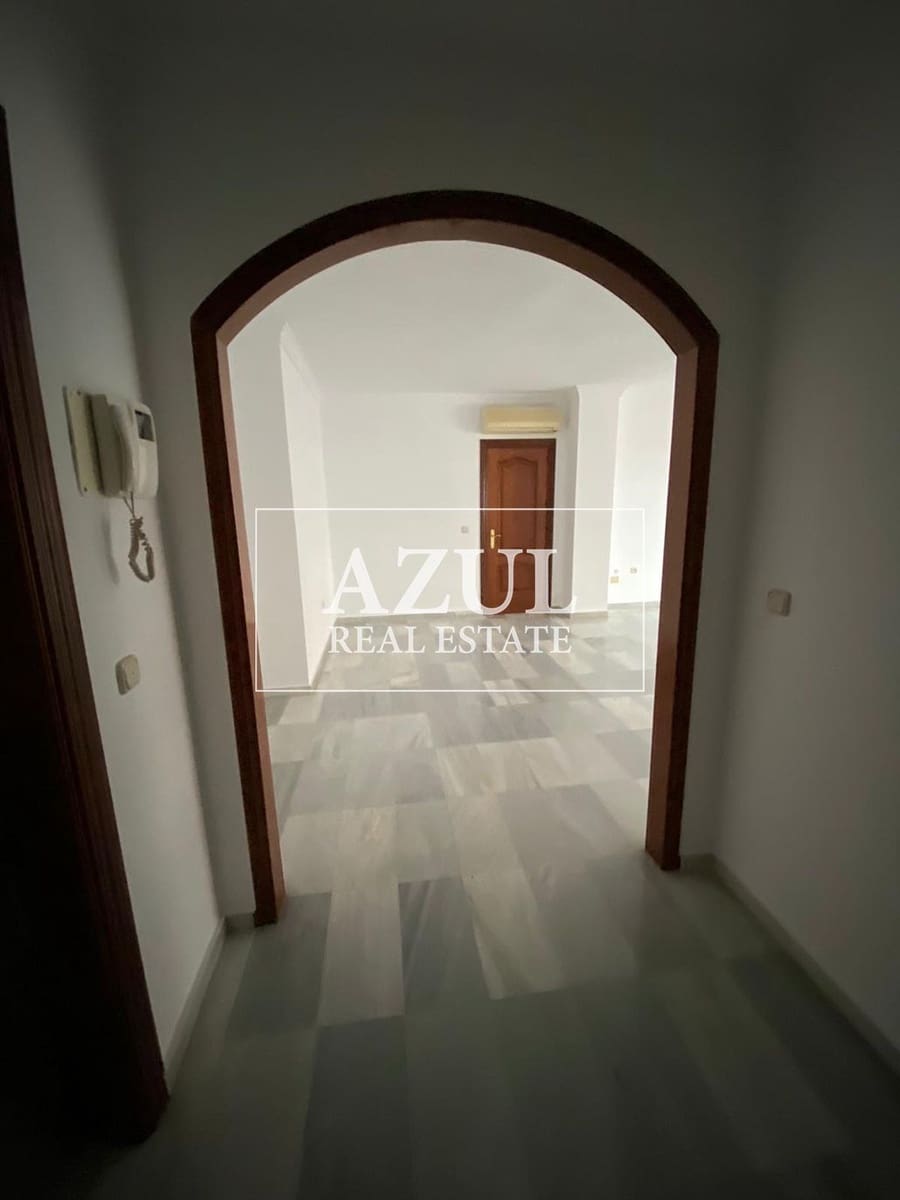 2 Zimmer Wohnung zu vermieten in Malaga Stadt - 1.800 € (Ref: 8783448)