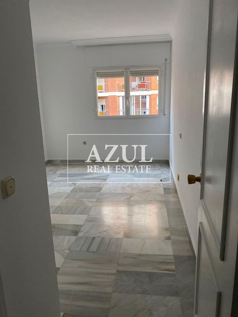 2 Zimmer Wohnung zu vermieten in Malaga Stadt - 1.800 € (Ref: 8783448)