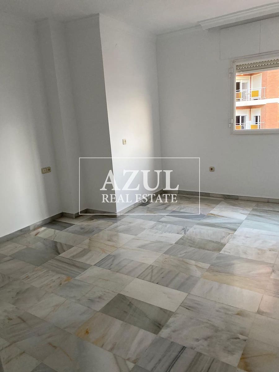 2 Zimmer Wohnung zu vermieten in Malaga Stadt - 1.800 € (Ref: 8783448)