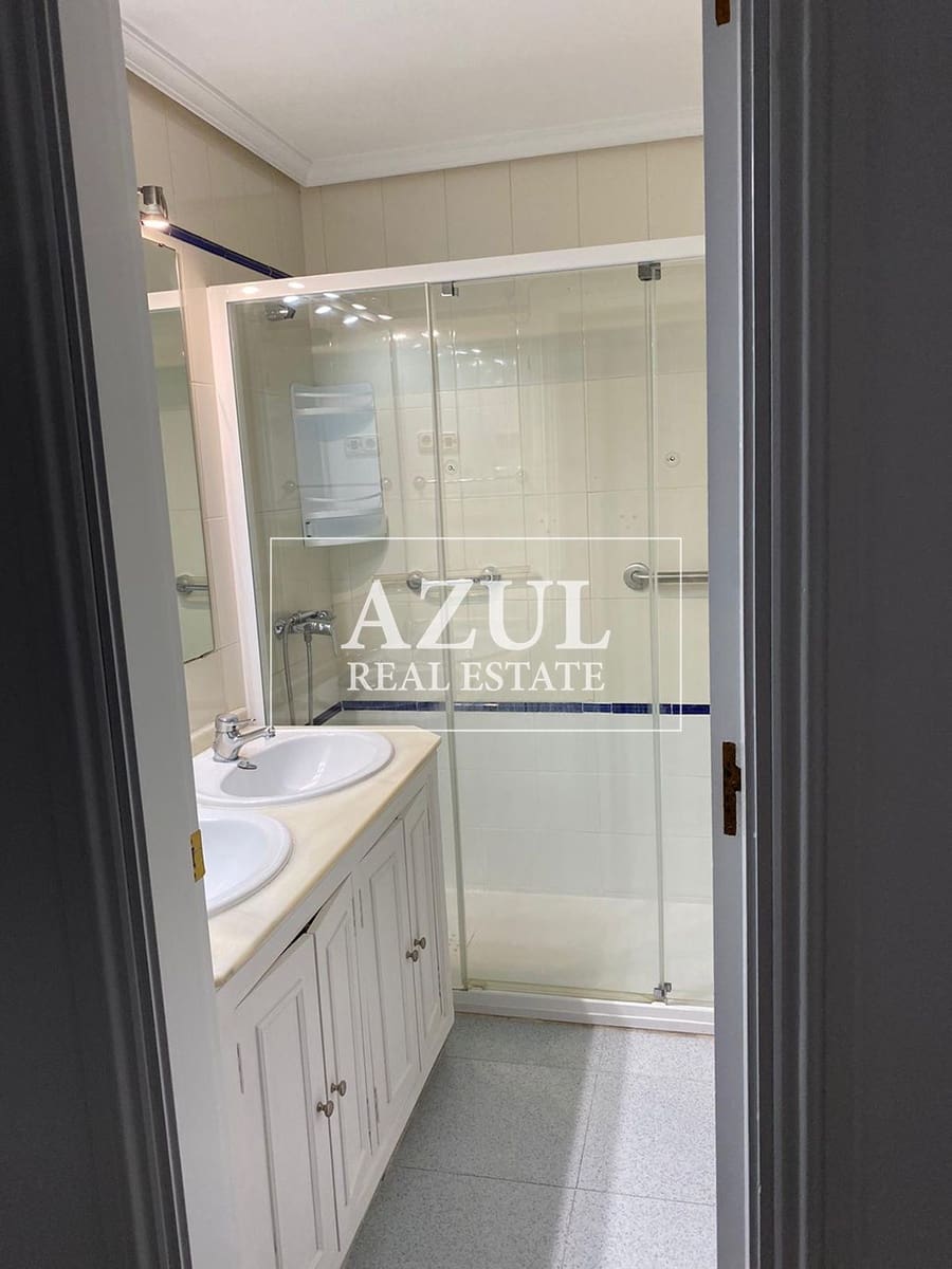 2 Zimmer Wohnung zu vermieten in Malaga Stadt - 1.800 € (Ref: 8783448)
