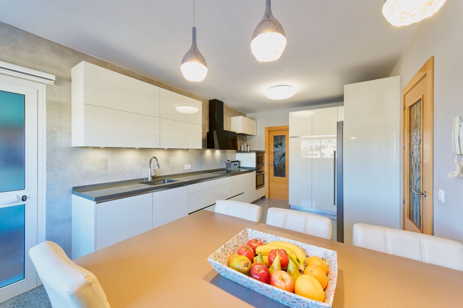 5 soveværelse Villa til salg i Malaga by med swimmingpool garage - € 1.380.000 (Ref: 8815461)