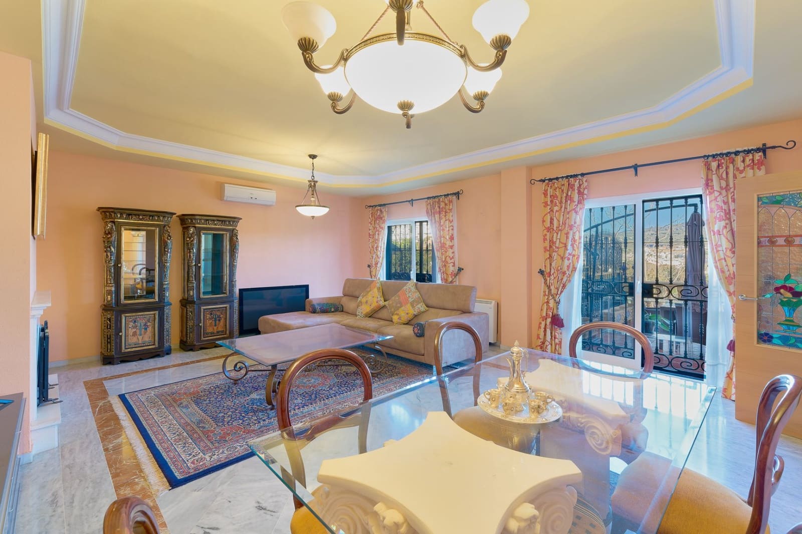 5 soveværelse Villa til salg i Malaga by med swimmingpool garage - € 1.380.000 (Ref: 8815461)