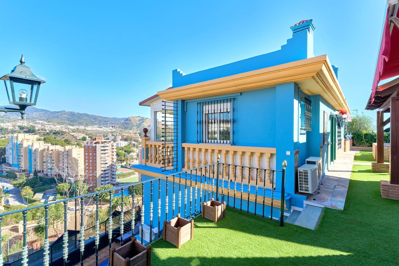 5 soveværelse Villa til salg i Malaga by med swimmingpool garage - € 1.380.000 (Ref: 8815461)