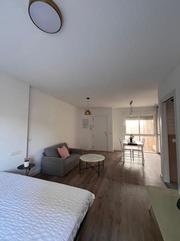 1 sovrum Lägenhet till salu i Los Castillejos, Málaga stad - 240 000 € (Ref: 9047664)