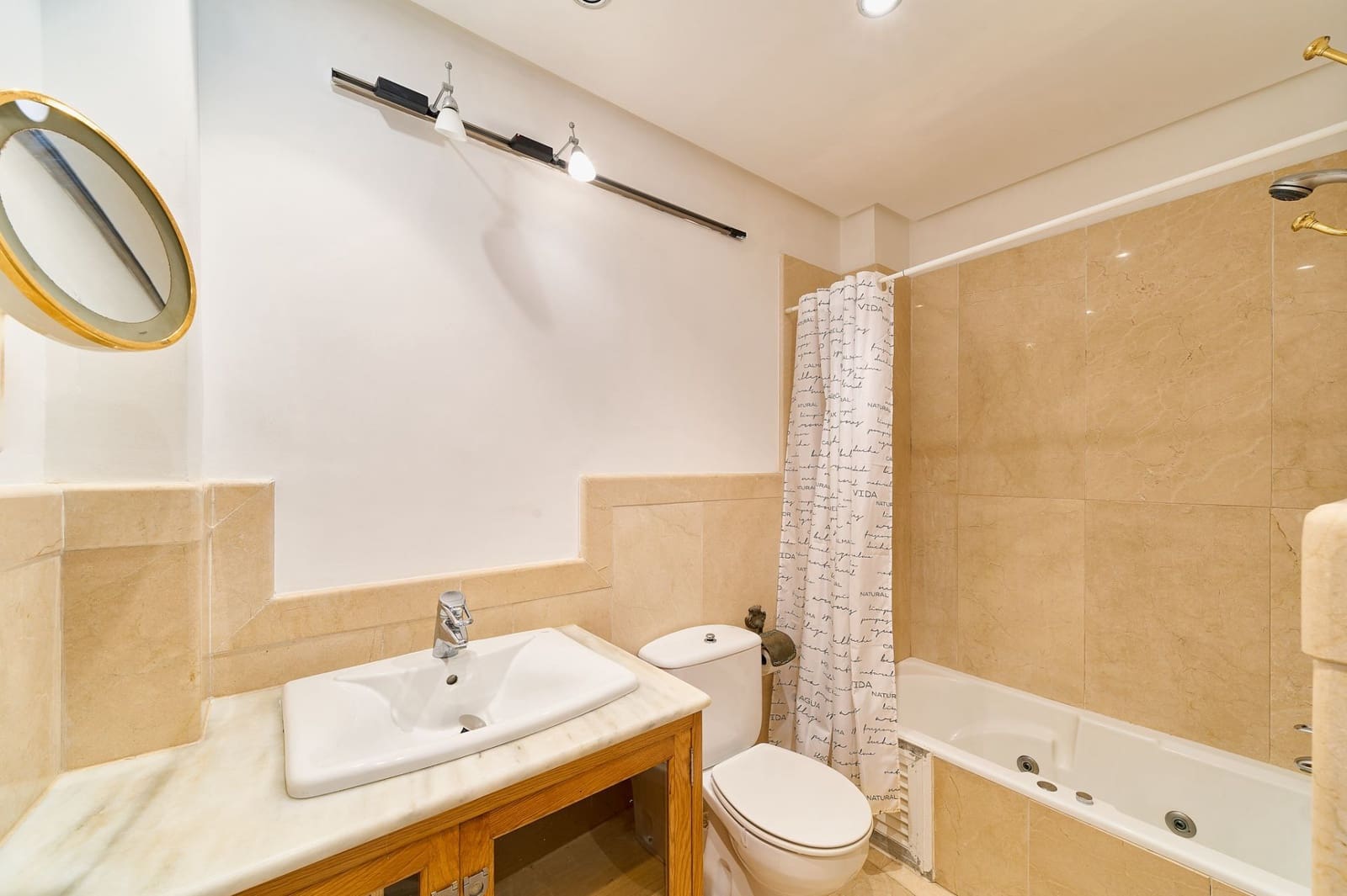 3 slaapkamer Flat te koop in Malaga stad - € 750.000 (Ref: 9097878)