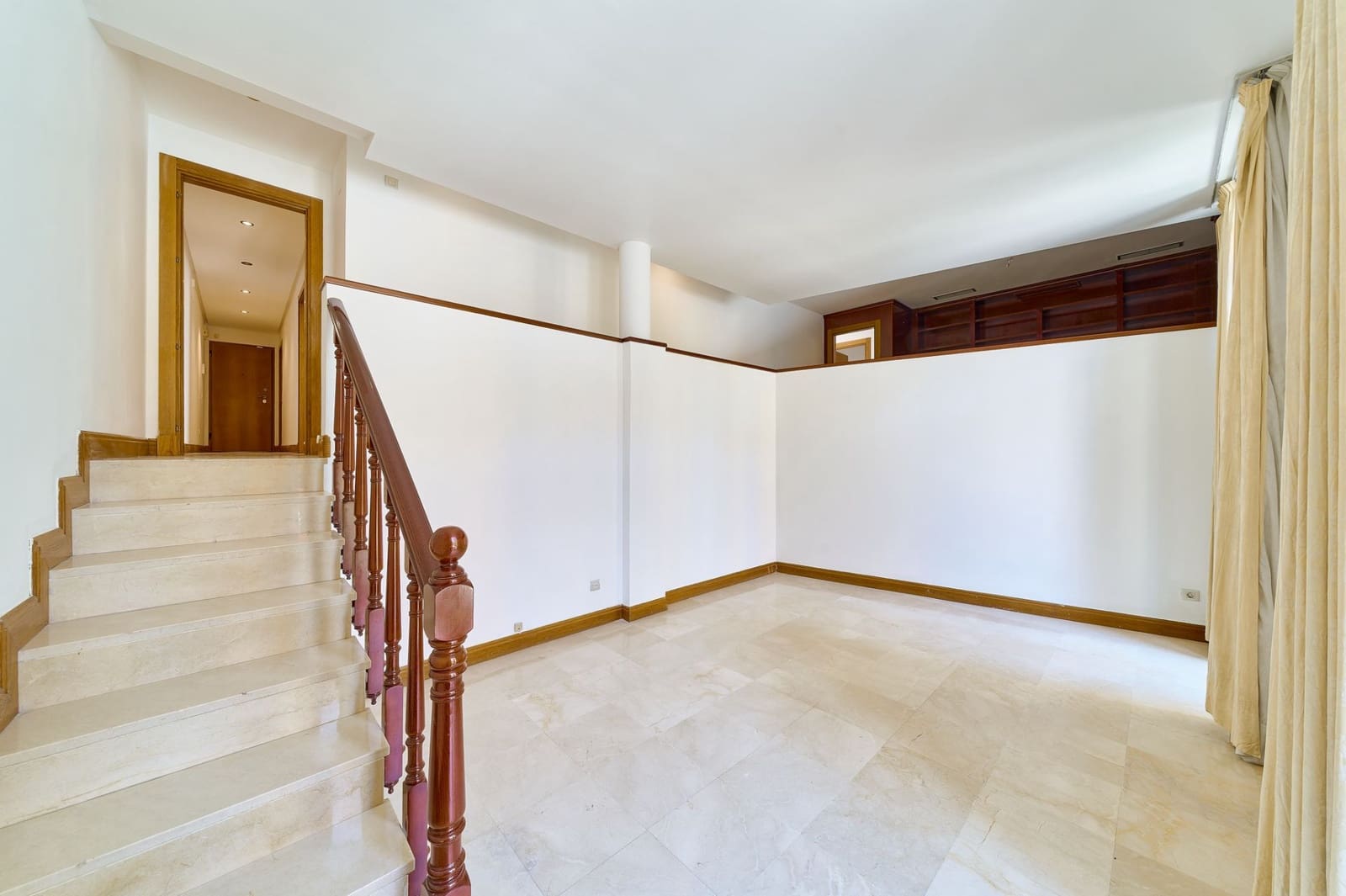 3 slaapkamer Flat te koop in Malaga stad - € 750.000 (Ref: 9097878)