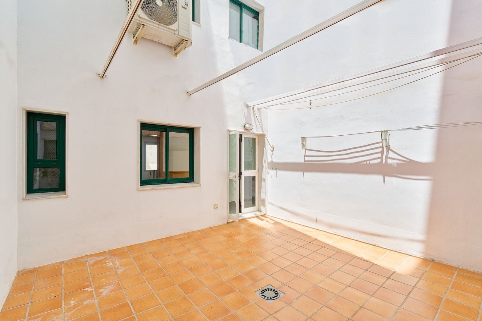 3 slaapkamer Flat te koop in Malaga stad - € 750.000 (Ref: 9097878)