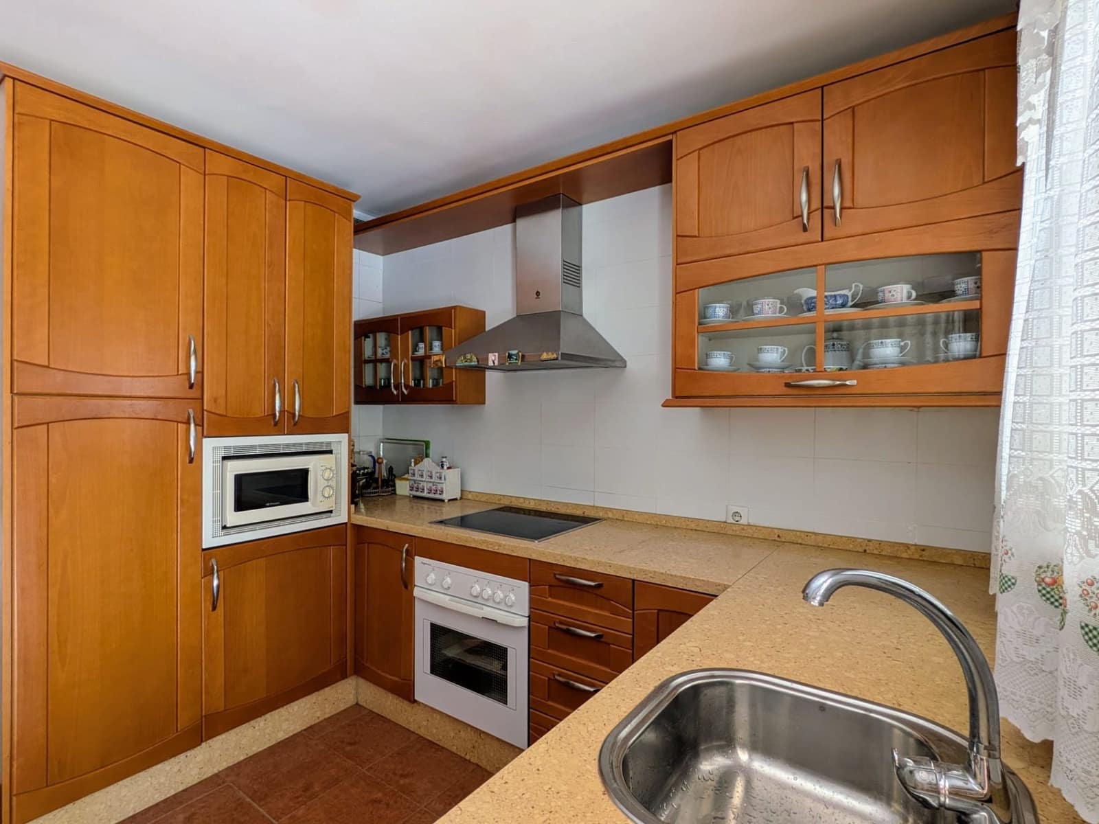 3 soveværelse Semi-Rækkehus til salg i La Cala del Moral med garage - € 550.000 (Ref: 9106271)