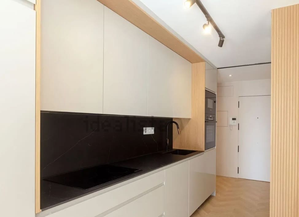 3 soveværelse Lejlighed til salg i Malaga by - € 930.000 (Ref: 9145226)