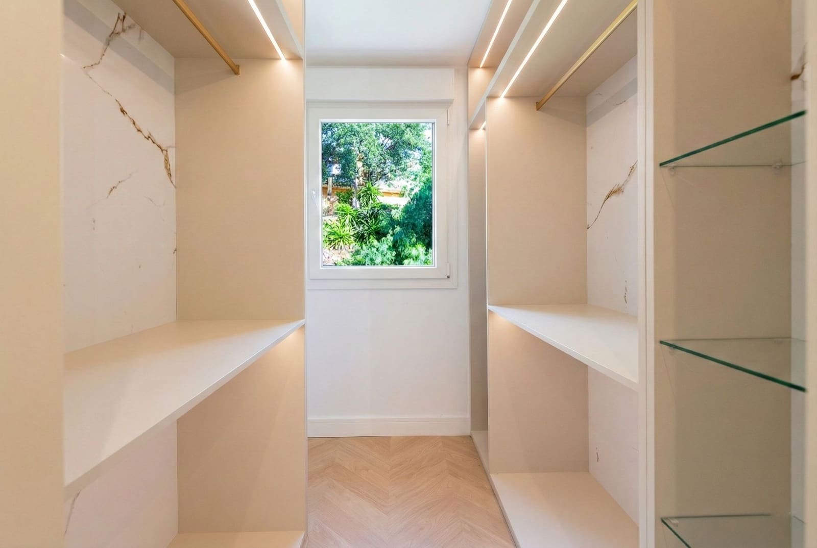 3 soveværelse Lejlighed til salg i Malaga by - € 930.000 (Ref: 9145226)