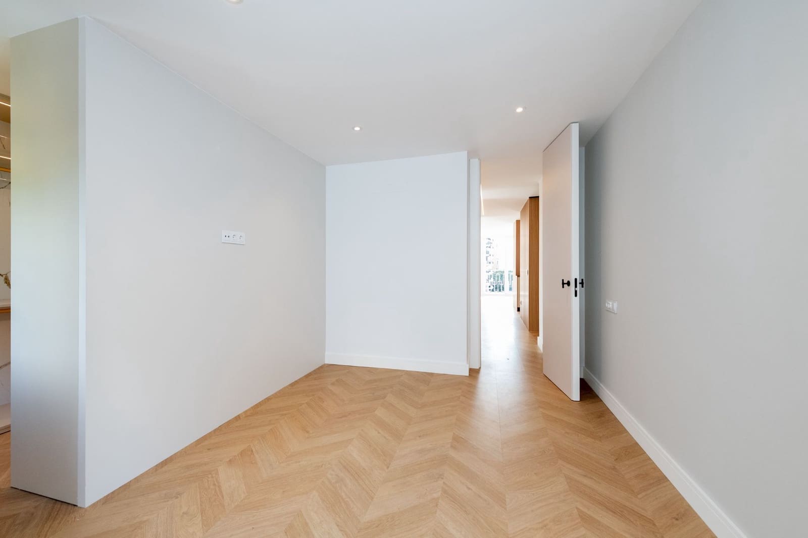 3 soveværelse Lejlighed til salg i Malaga by - € 930.000 (Ref: 9145226)