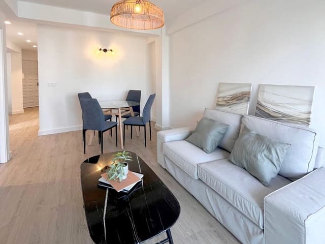 Piso de 3 habitaciones en Málaga ciudad en venta - 299.000 € (Ref: 9251850)