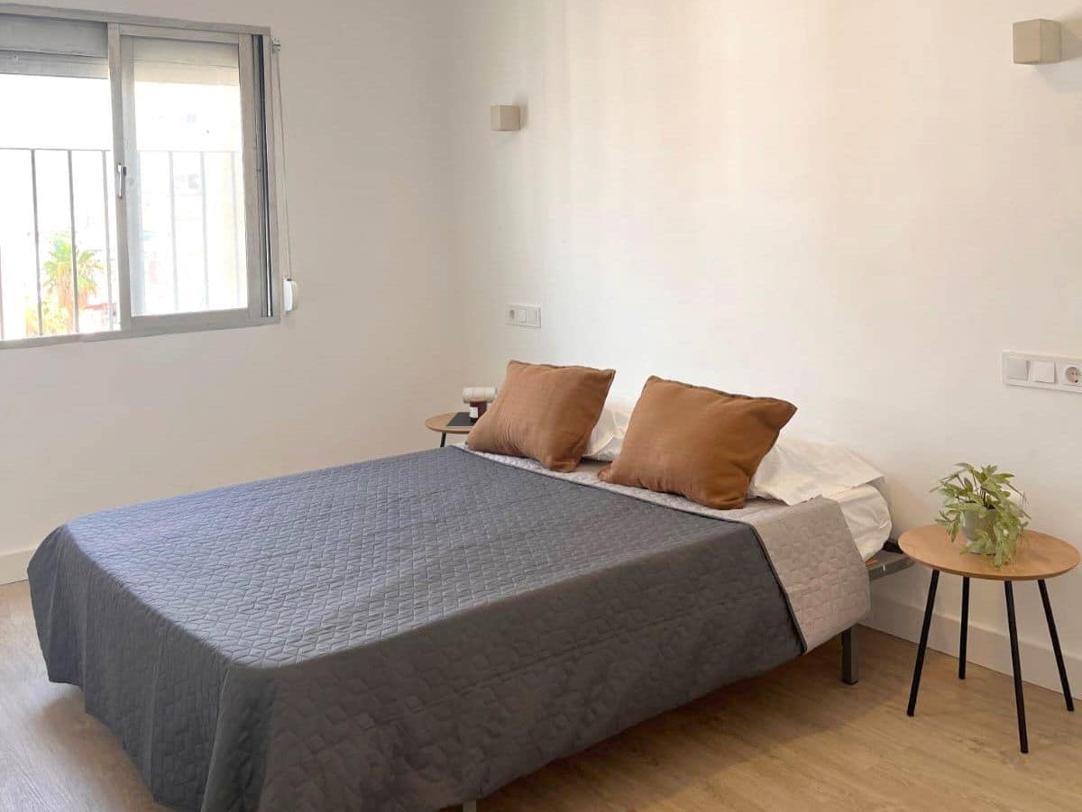 Piso de 3 habitaciones en Málaga ciudad en venta - 299.000 € (Ref: 9251850)