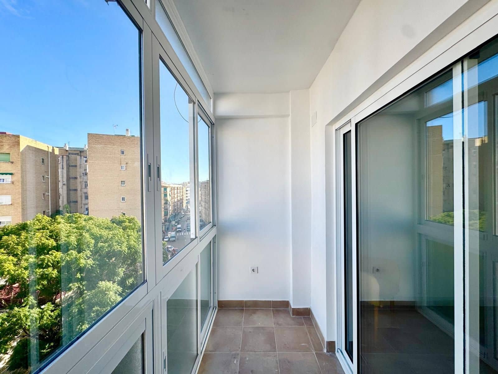 3 soveværelse Lejlighed til salg i Malaga by - € 290.000 (Ref: 9251850)